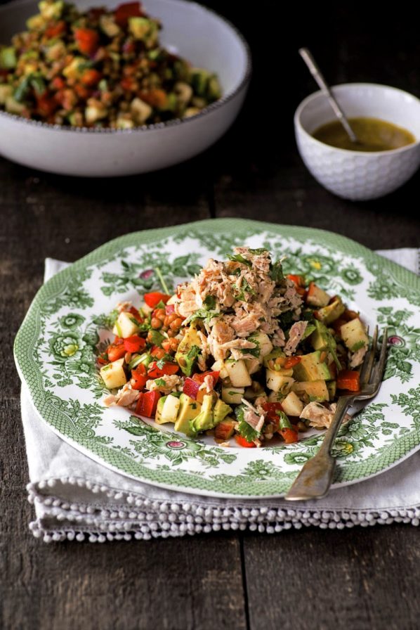 Salade de thon, lentilles et avocats - Miss Économe