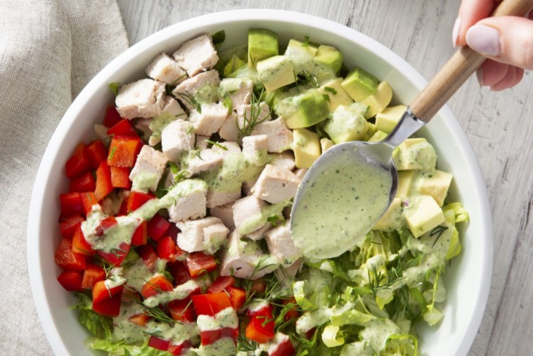 Salade de poulet à l'avocat - Miss Économe