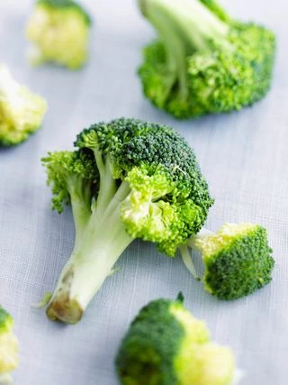 Carrés brocoli et thon - Miss Économe