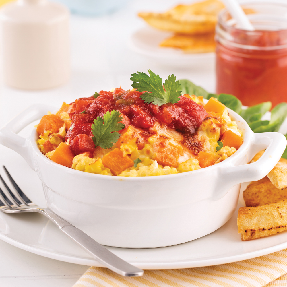 Gratin d’oeufs brouillés, patates douces et salsa - Miss Économe