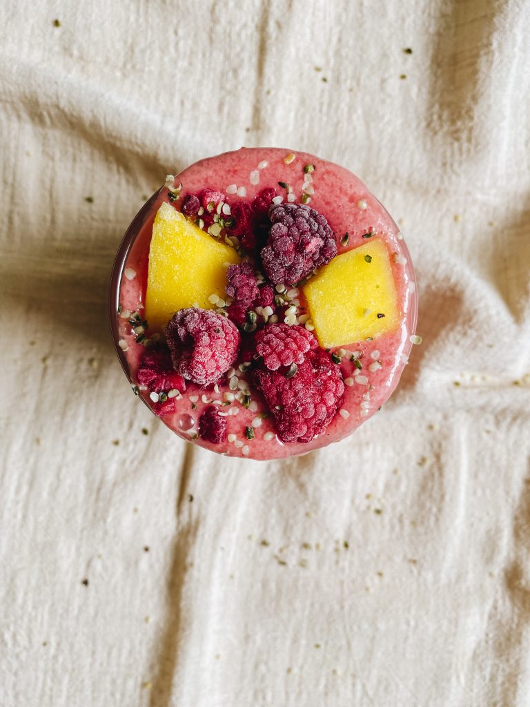 Smoothie mangues et framboises - Miss Économe