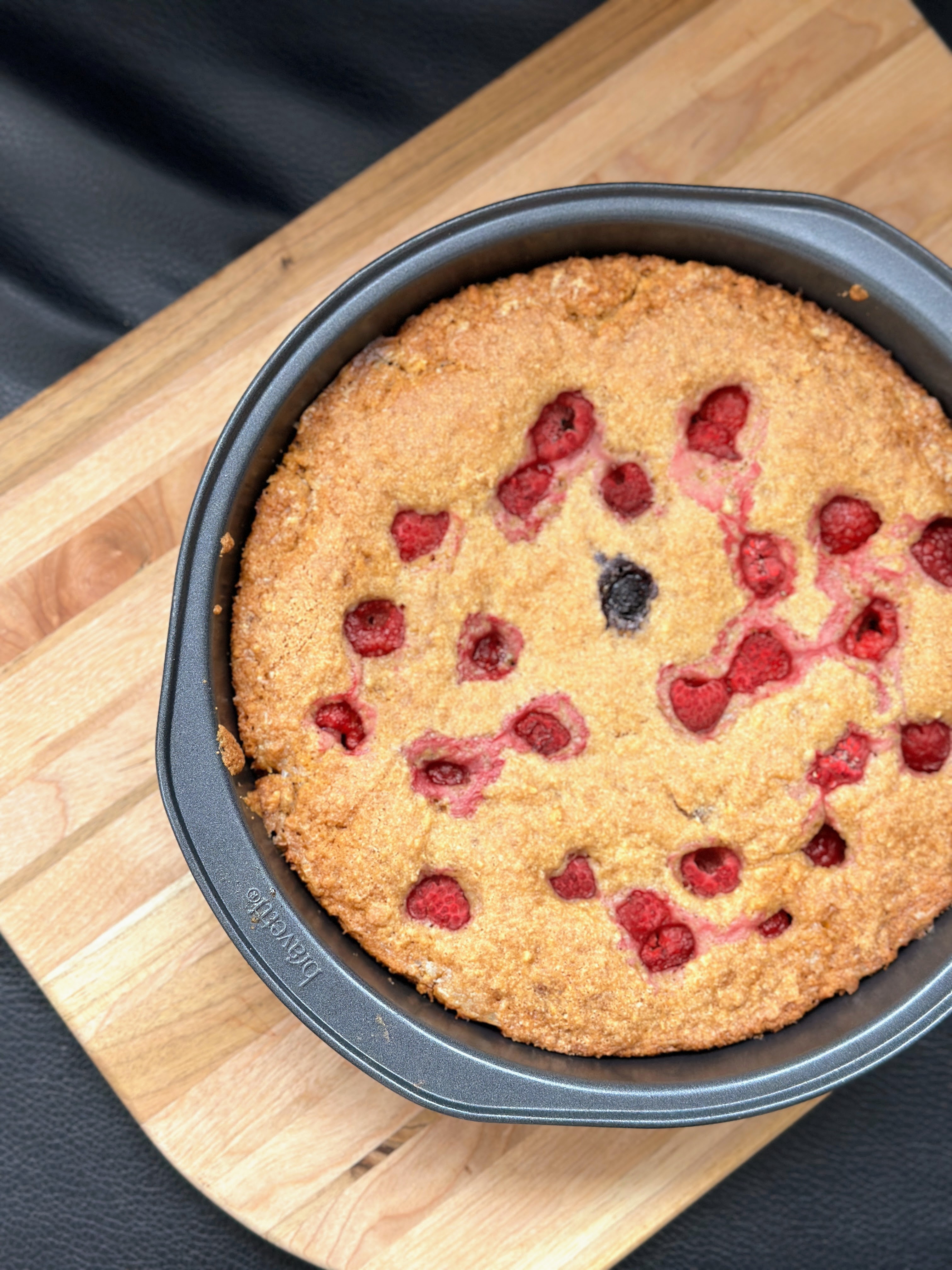 Tarte-gâteau aux petits fruits - Miss Économe