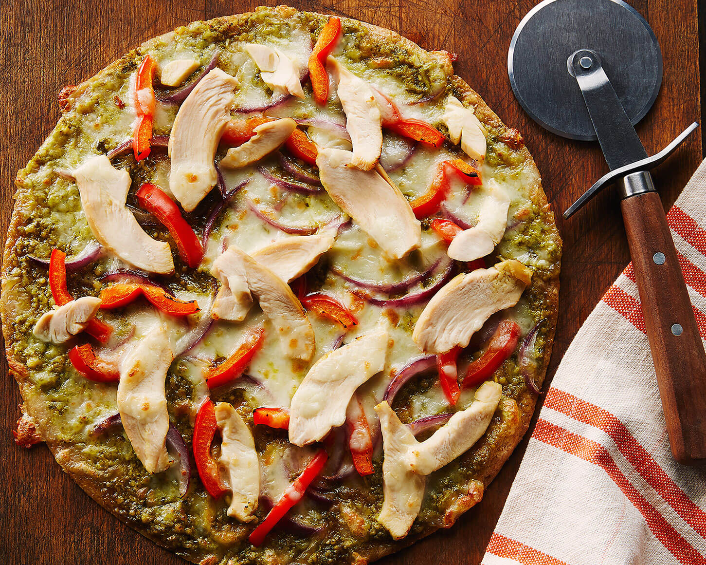 Pizza au poulet pesto - Miss Économe