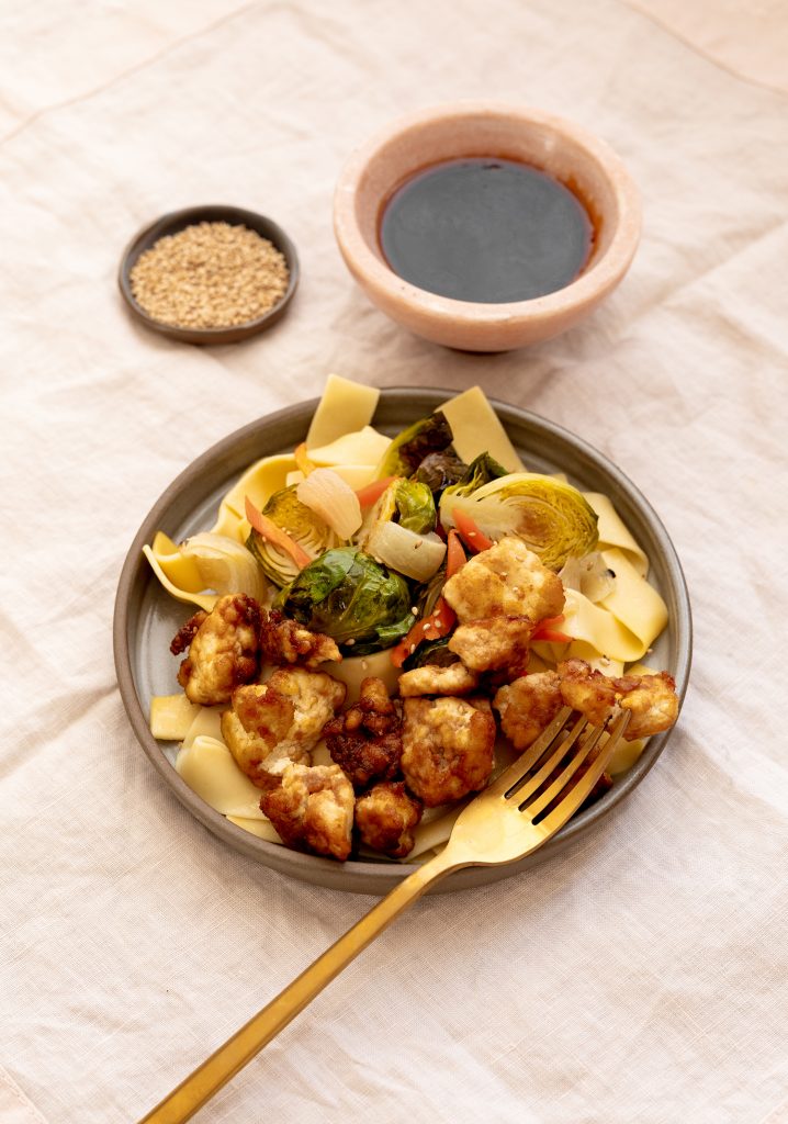 Sauté de tofu et de légumes au sésame au miel - Miss Économe