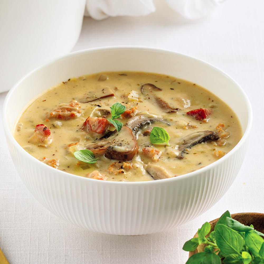 Soupe aux saucisses et champignons sauvages - Miss Économe