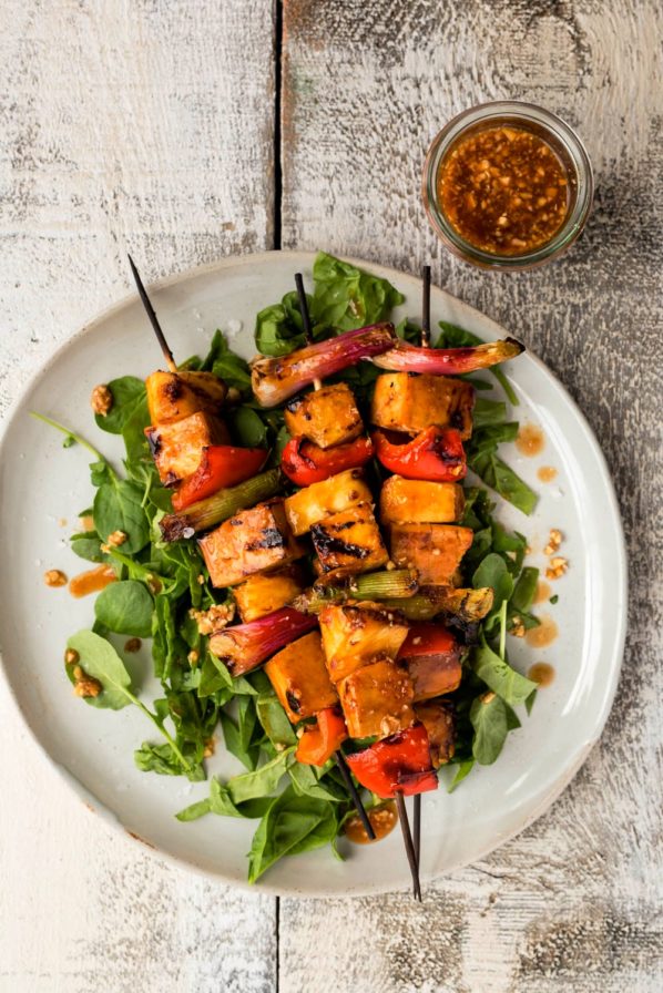 Brochettes de tofu général tao - Miss Économe