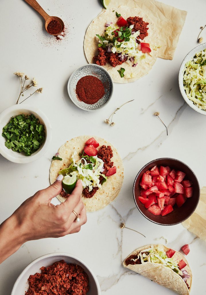 Tacos mexicains à la protéine végétale texturée - Miss Économe